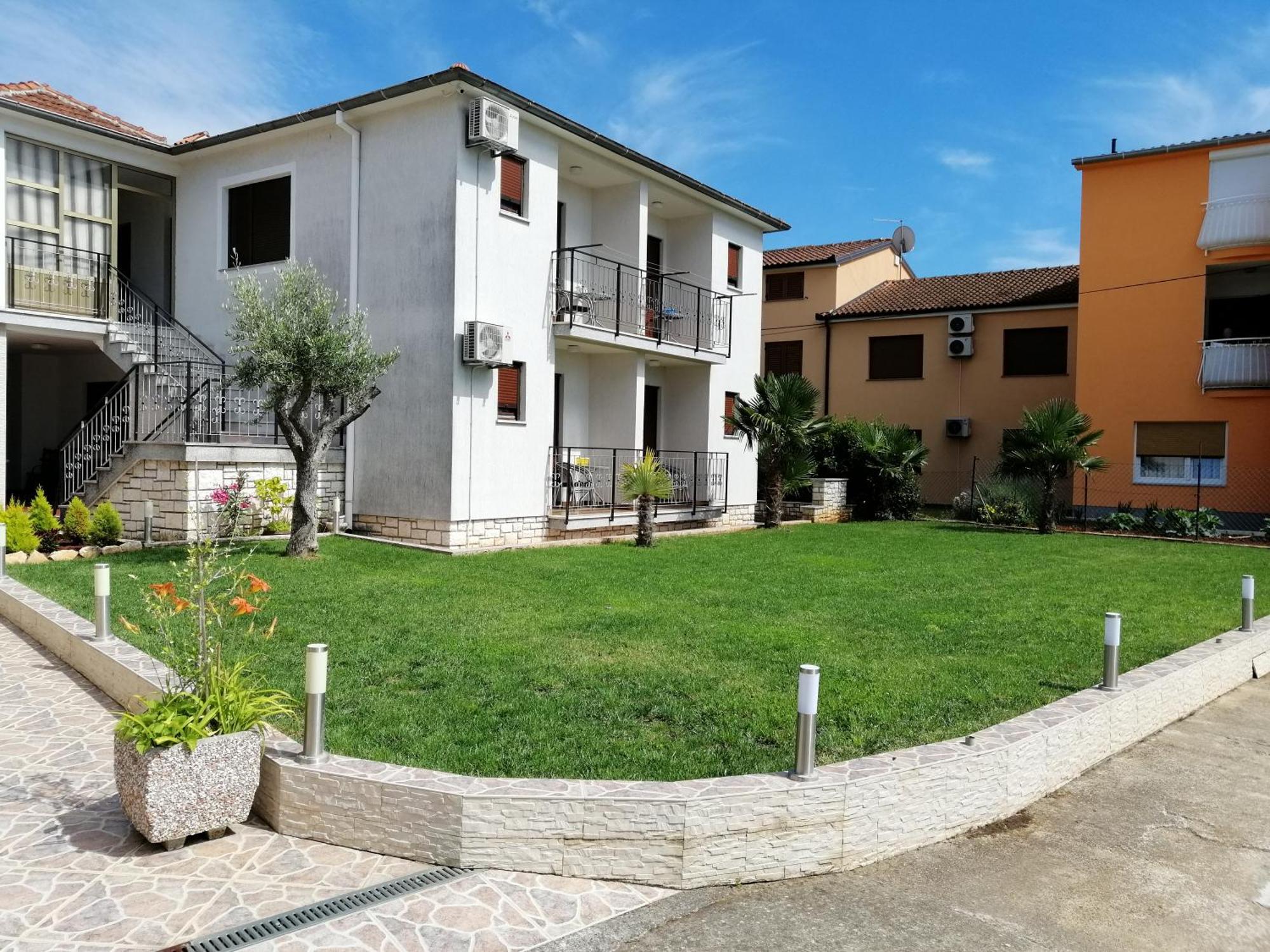 Viktor Rooms And Apartments 2 Rovinj Exterior foto